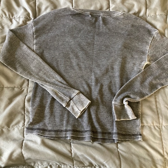 Ultra Flirt Waffle Knit Long Sleeved Pullover in Distressed Gray “Over It” - Picture 5 of 6